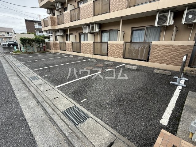 15/25 駐車場