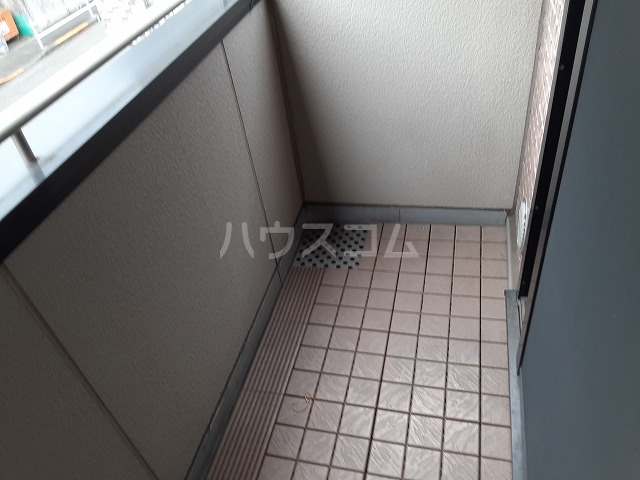 14/27 バルコニー