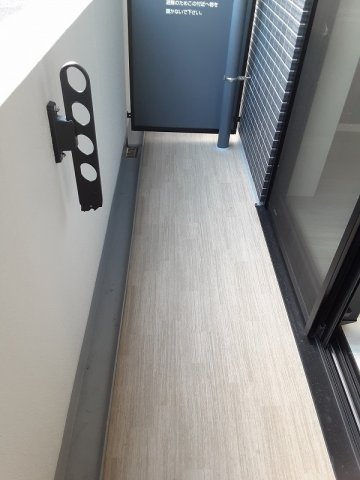 19/30 バルコニー