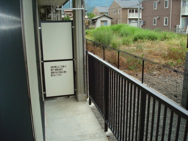 17/23 バルコニー