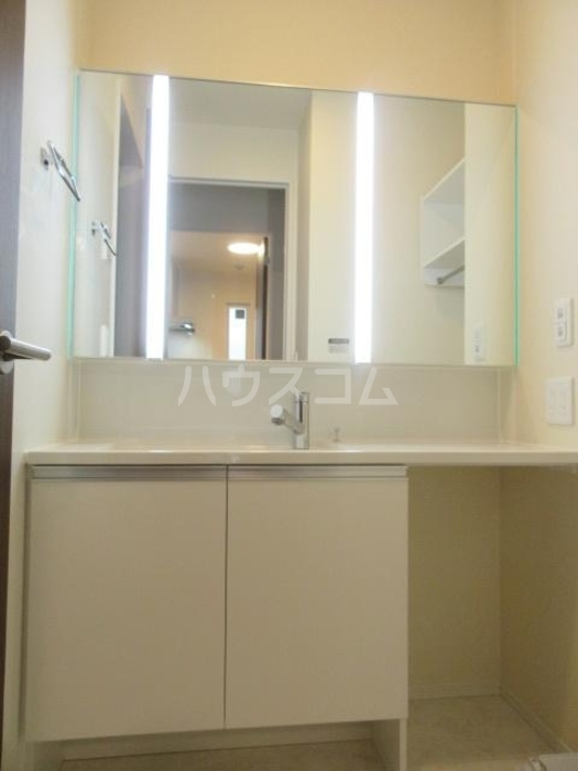 15/30 洗面