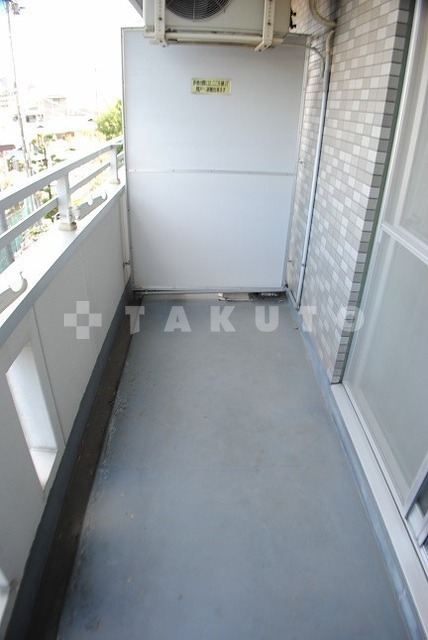 13/25 バルコニー