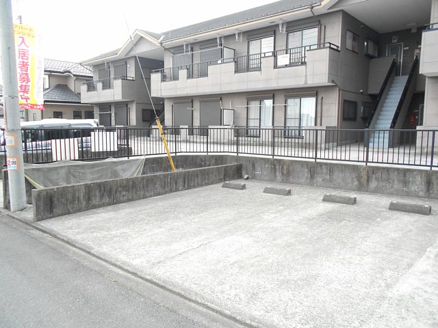 22/29 駐車場