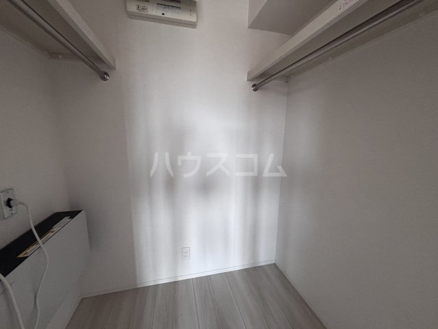 13/30 収納