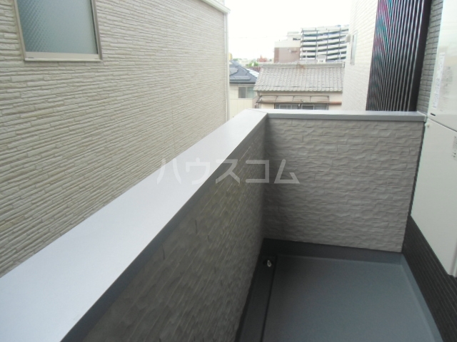 19/30 バルコニー