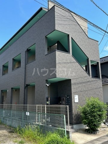 14/19 エントランス