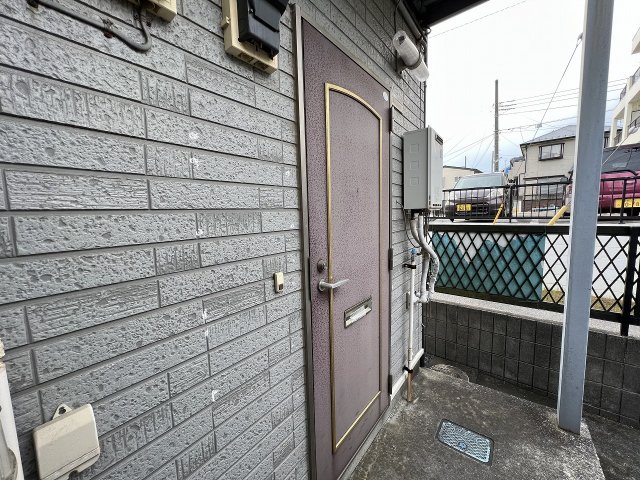 20/30 エントランス