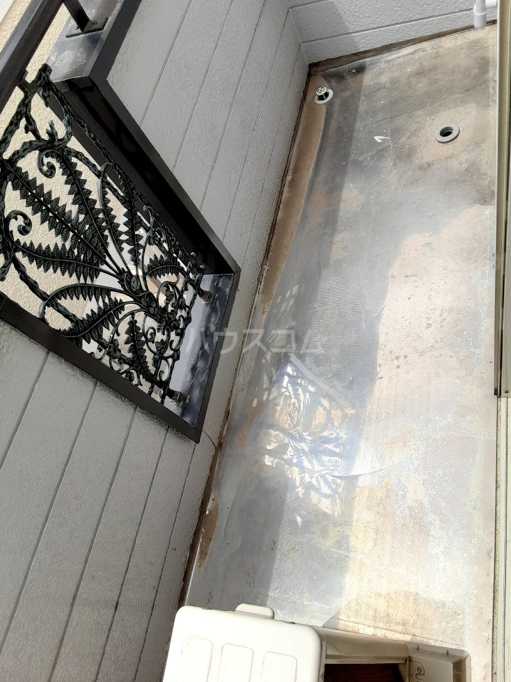 20/30 バルコニー