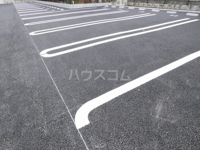 26/30 駐車場