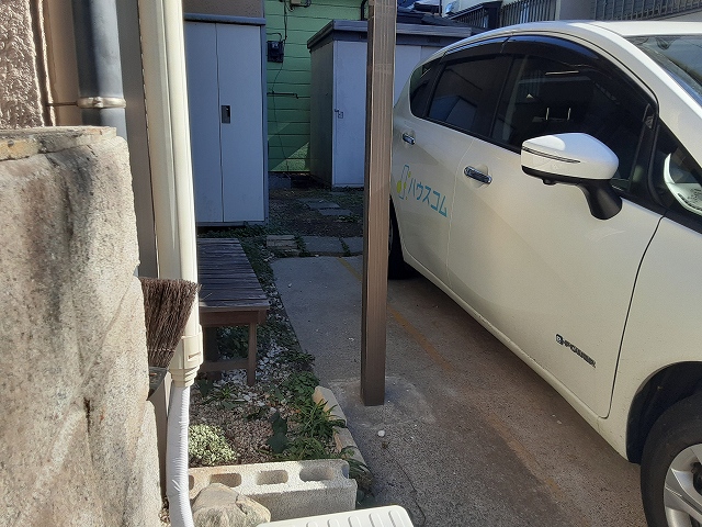 28/30 駐車場
