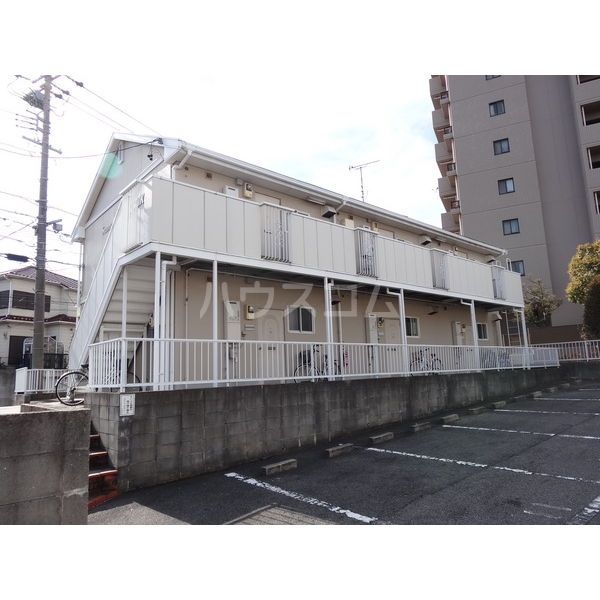 16/26 エントランス