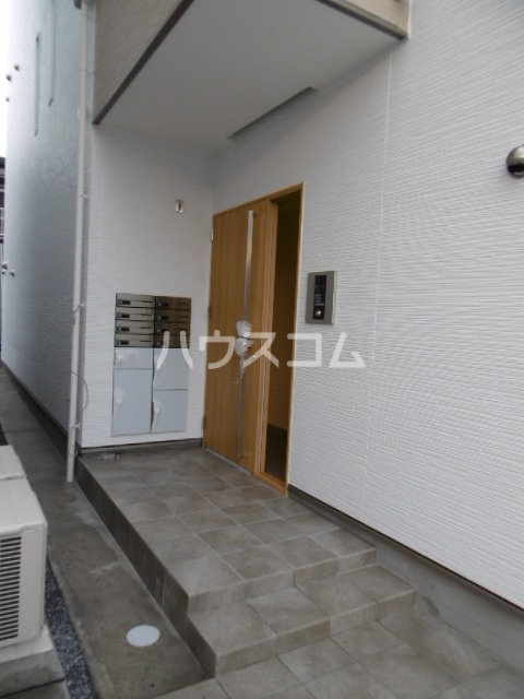 2/5 エントランス