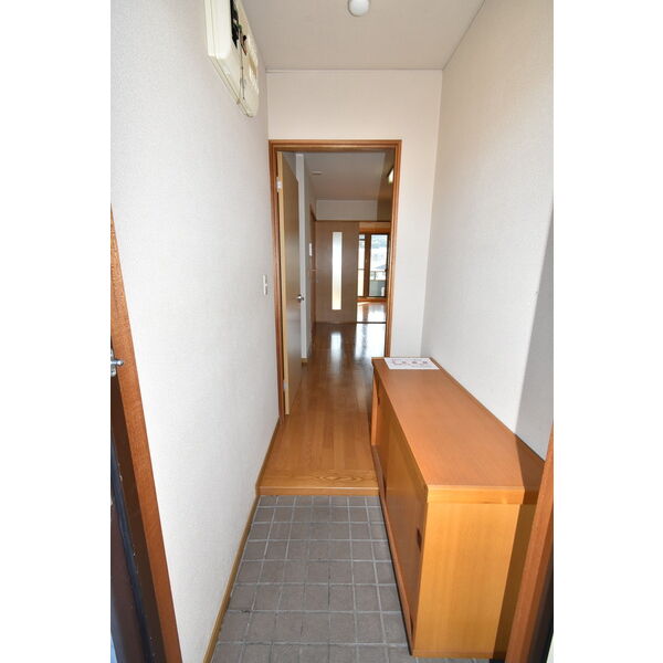 5/15 玄関