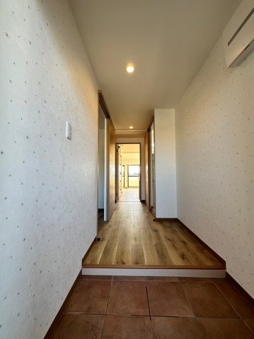 14/30 玄関