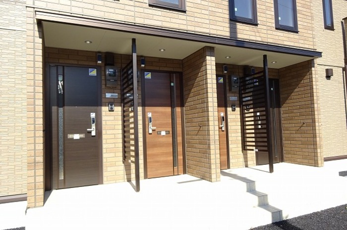 18/29 エントランス