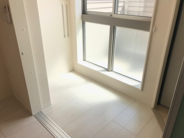 18/29 バルコニー