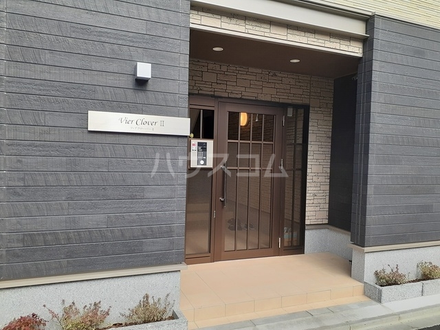 14/21 エントランス