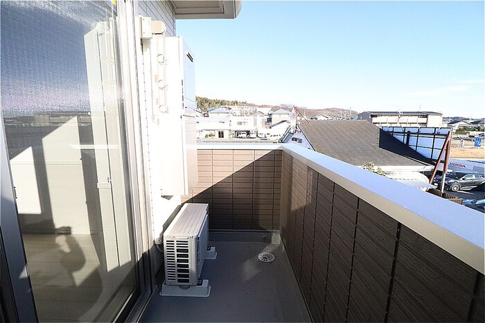 13/19 バルコニー