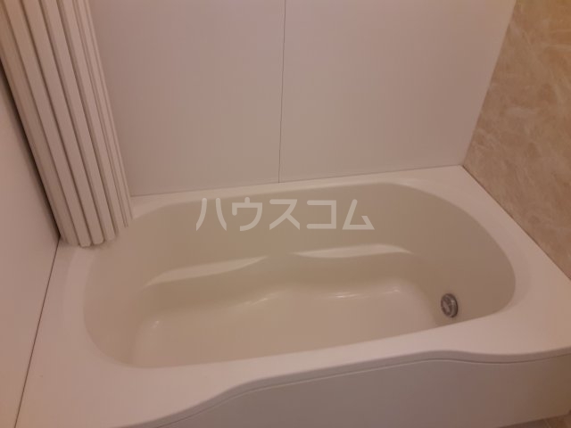 18/30 浴室