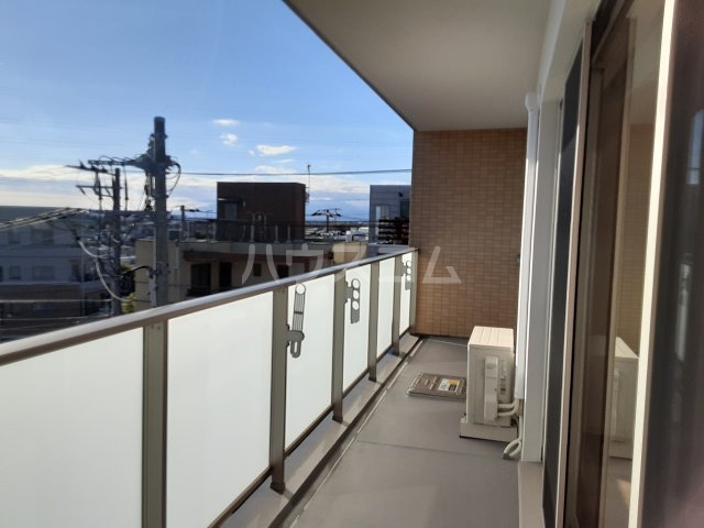 23/30 バルコニー