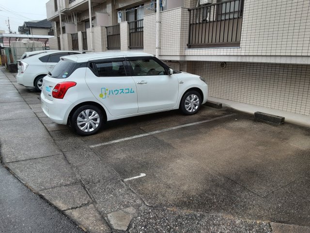 24/30 駐車場