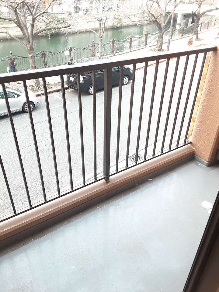 17/30 バルコニー