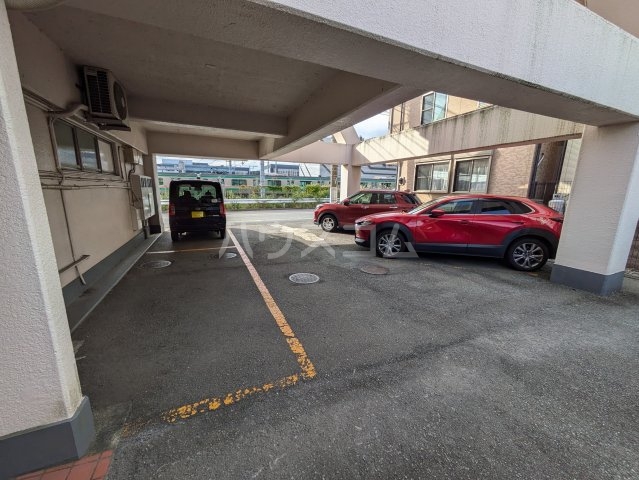 29/30 駐車場