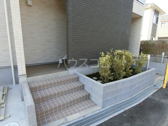 3/4 エントランス