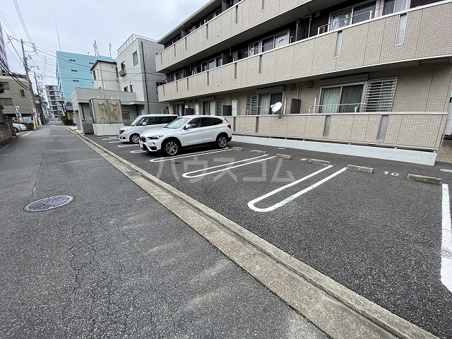 3/12 駐車場