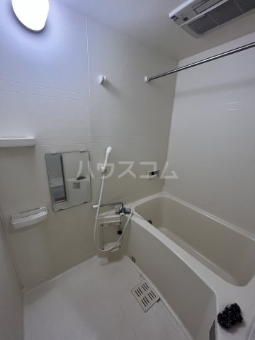 14/30 浴室
