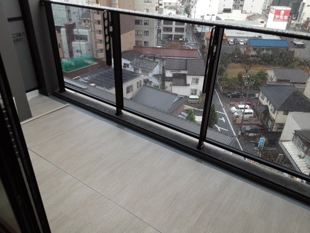 18/30 バルコニー