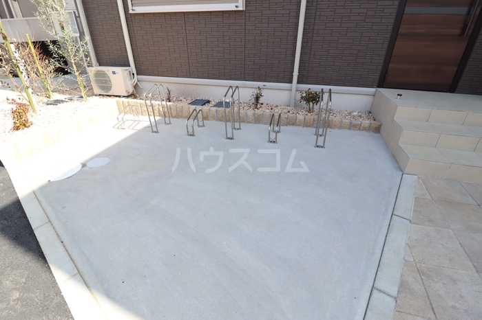 19/22 駐車場