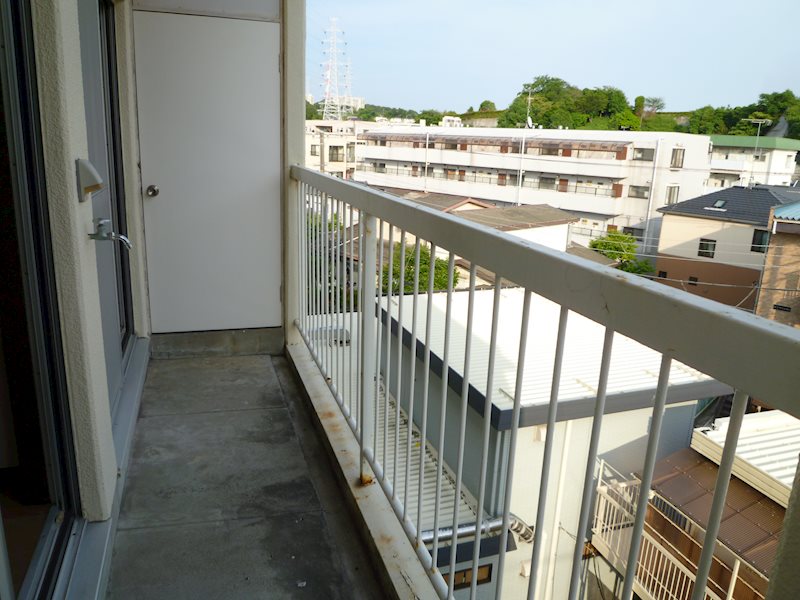 13/23 バルコニー