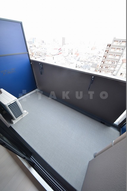 19/30 バルコニー