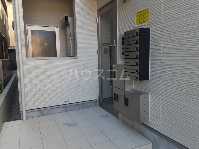 2/10 エントランス