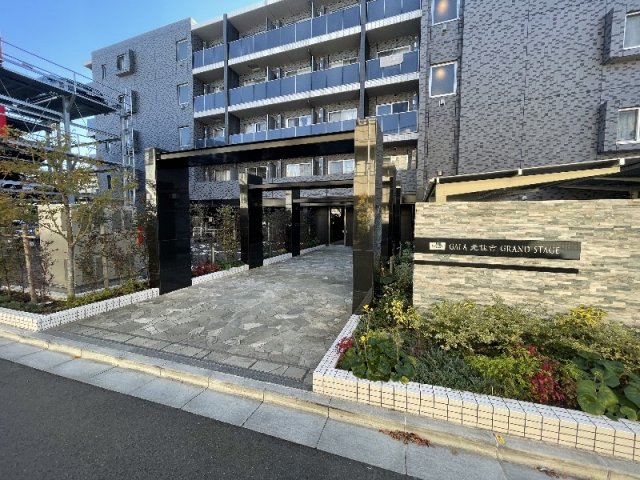 3/7 エントランス