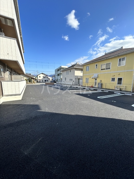 21/29 駐車場