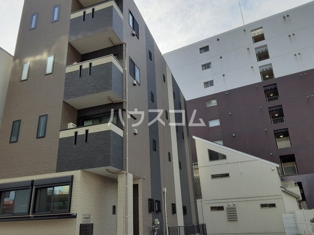 2/11 外観