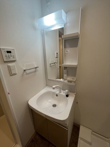 20/30 洗面
