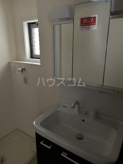13/28 洗面