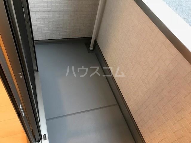 20/30 バルコニー