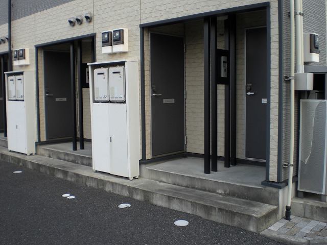 19/25 エントランス