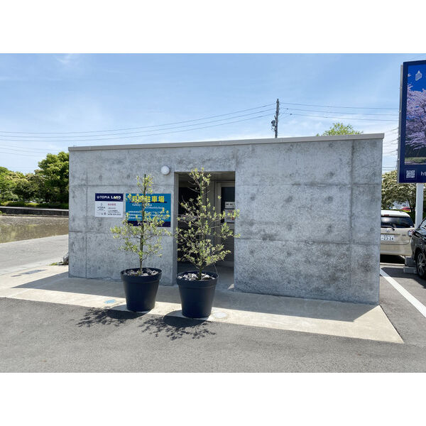 19/21 エントランス