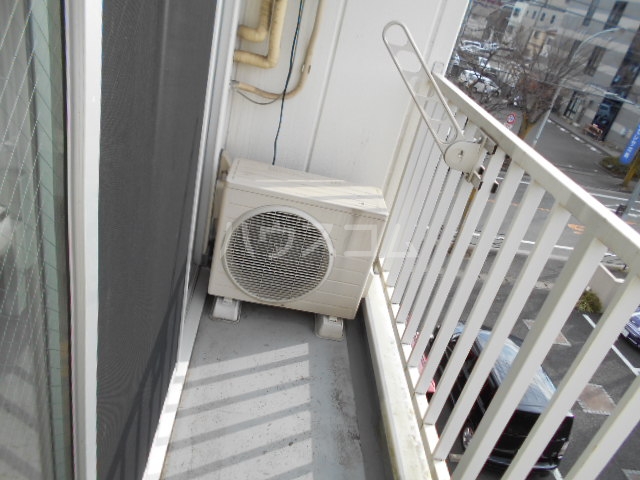 13/23 バルコニー