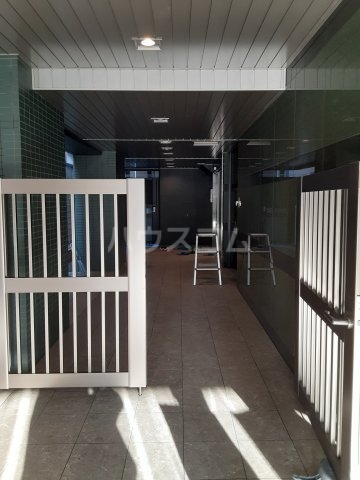 29/30 エントランス