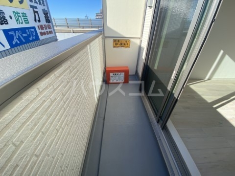 21/28 バルコニー