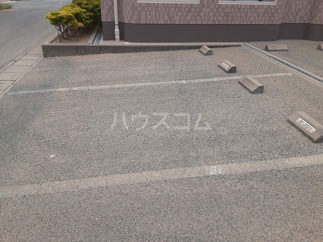 2/11 駐車場