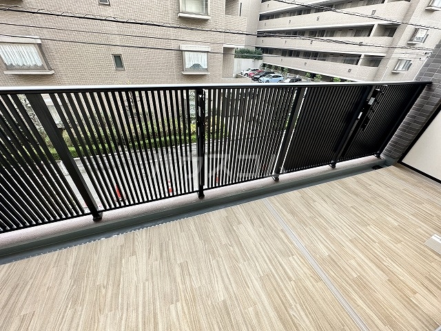 15/24 バルコニー