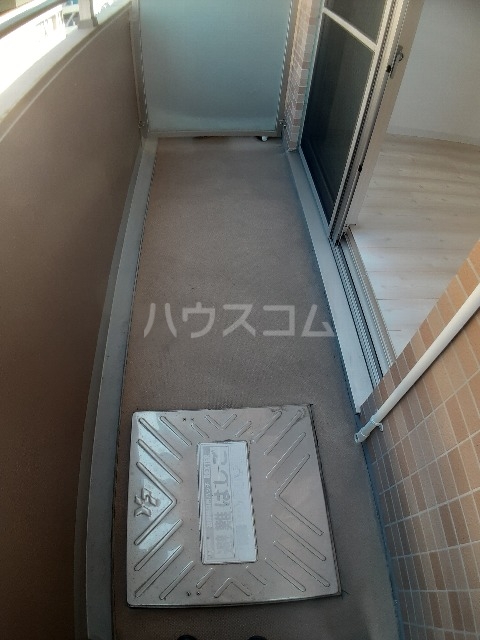 17/28 バルコニー