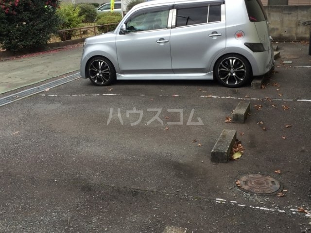 21/30 駐車場